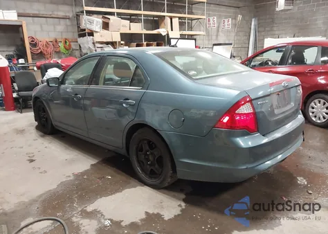 2011 Ford Fusion Se z USA, uszkodzony, nr VIN 3FAHP0HA1BR233759